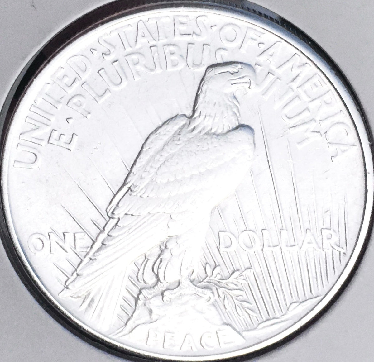 1921-P  GEM BU+++!  BRILLIANT UNCIRCULATED KEY DATE! U.S. PEACE DOLLAR. WOW!